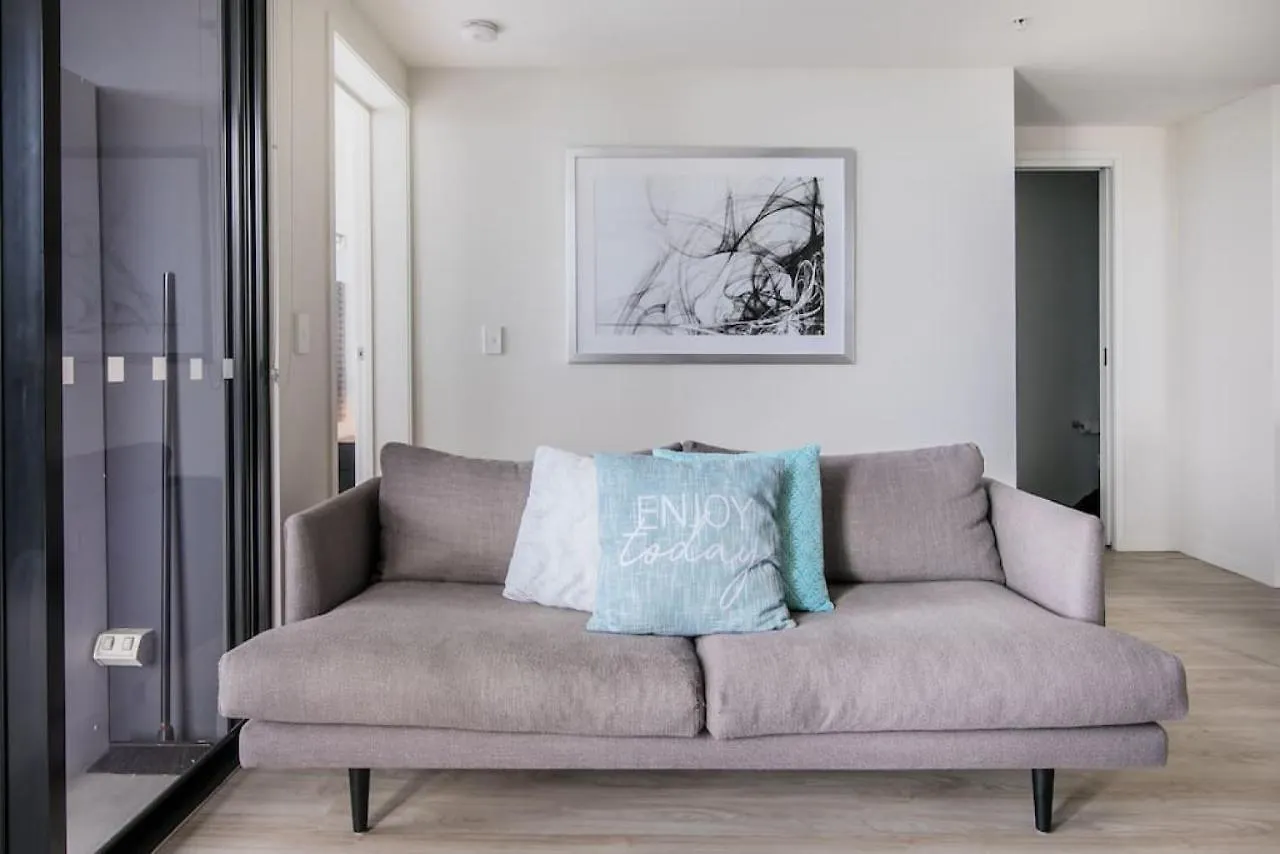 Arena Convenient 2 Bedroom Brisbane 0*,  Australien